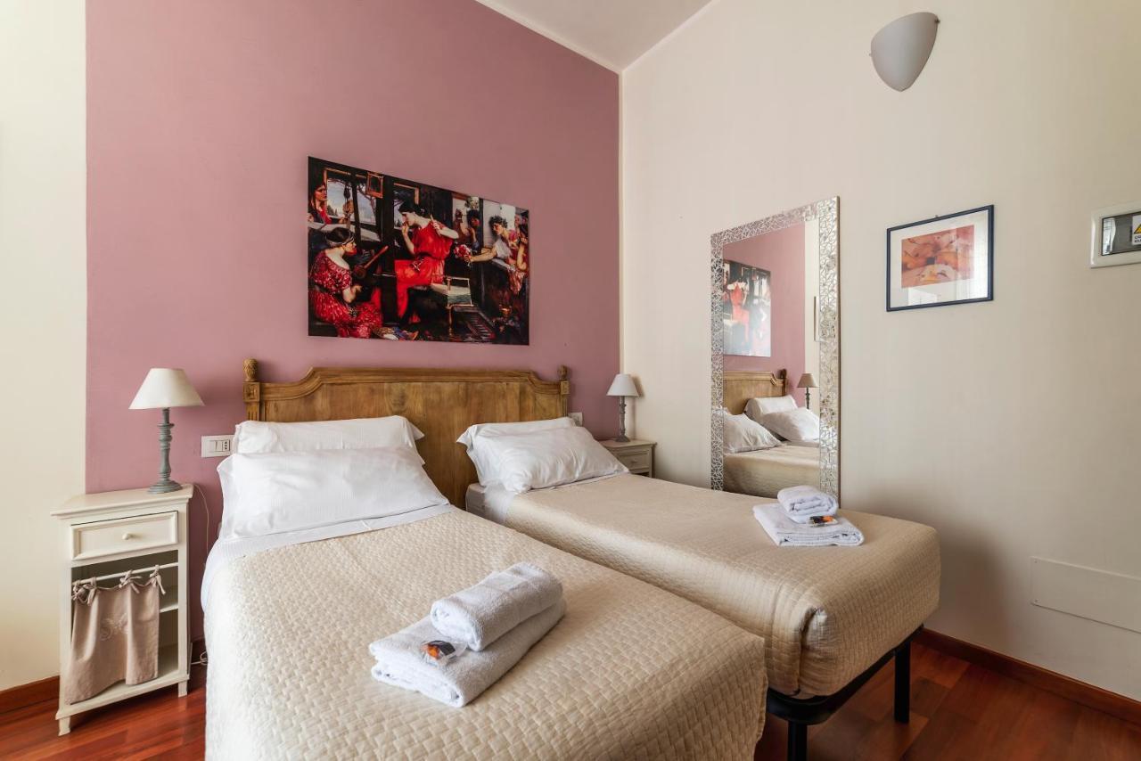 Apartment 4-rooms Flat At Vatican *